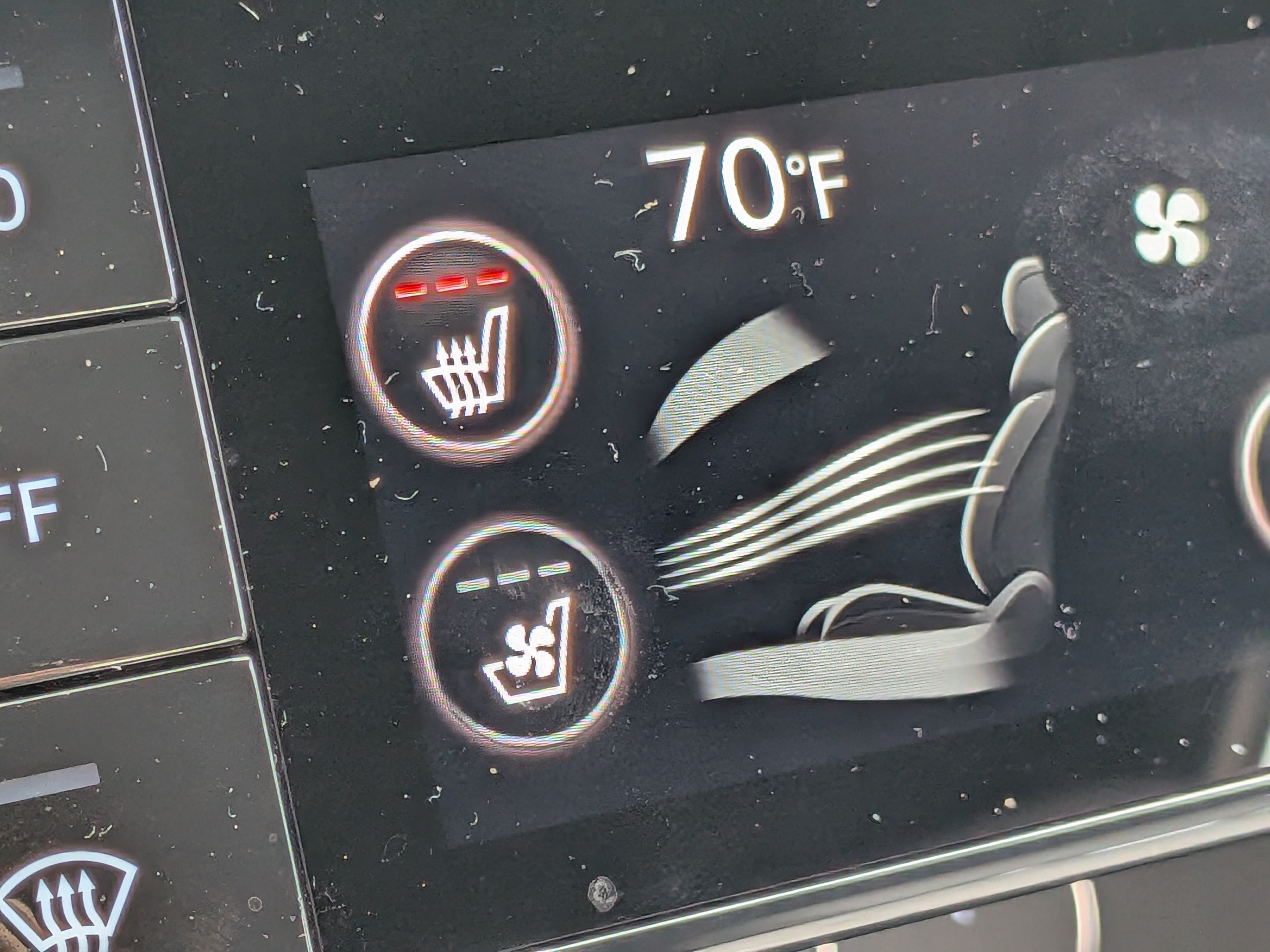 2025 GENESIS G70 Standard - Photo 22