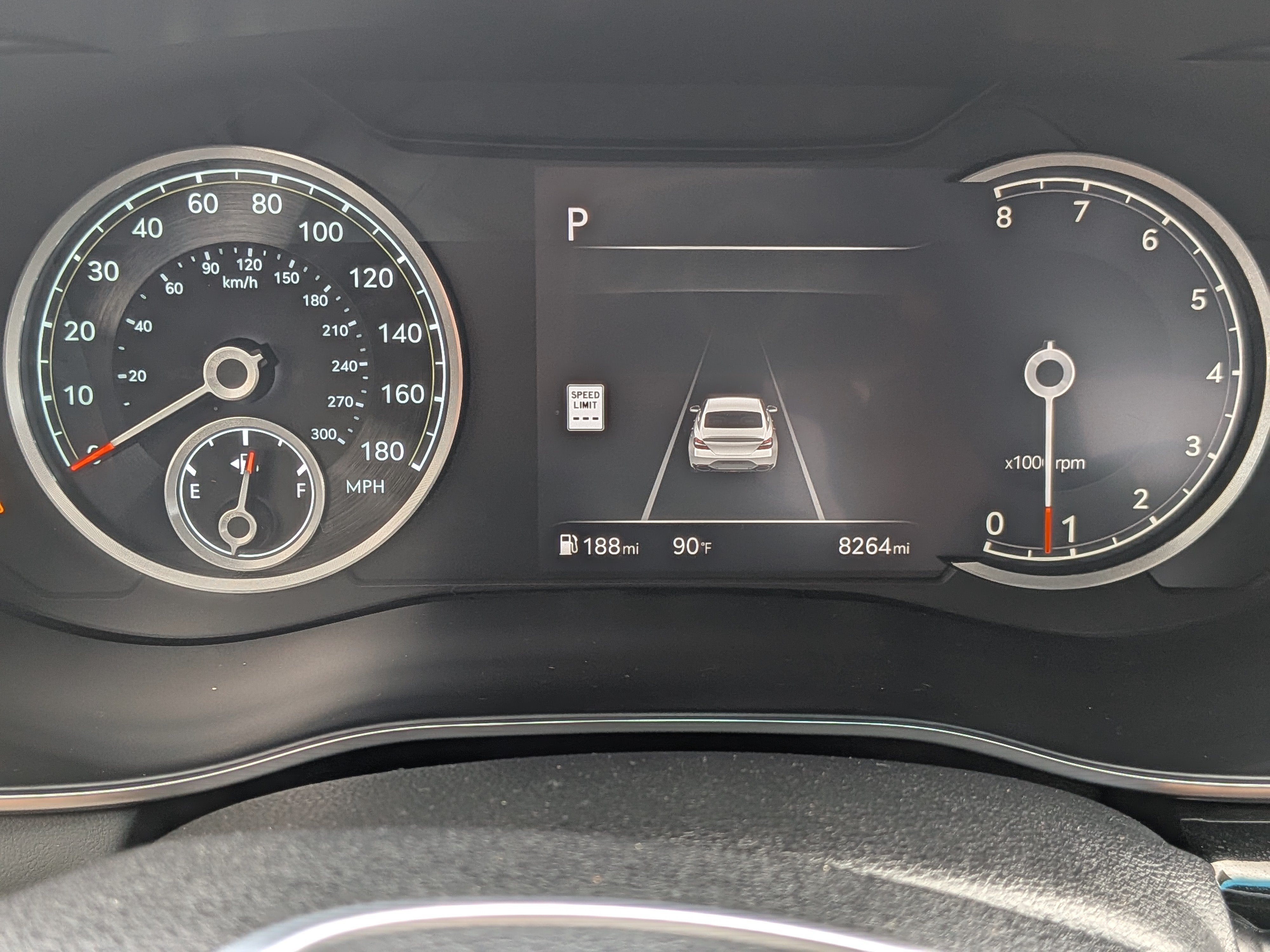 2025 GENESIS G70 Standard - Photo 27