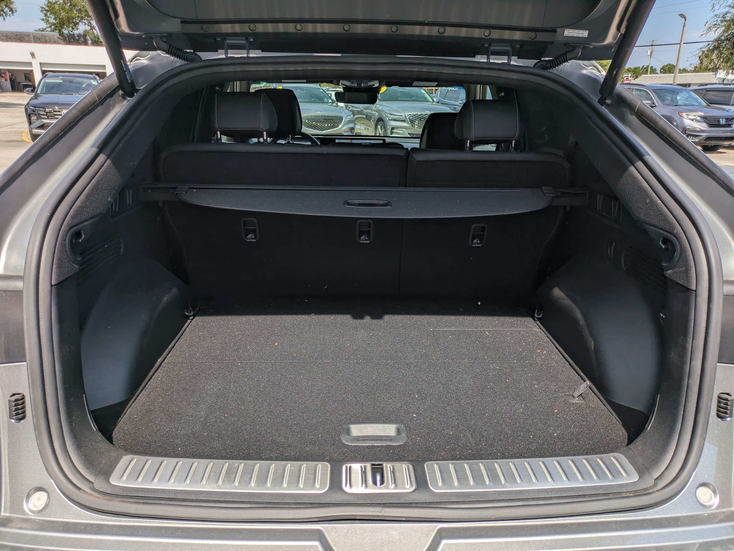 2023 Genesis GV60 Advanced