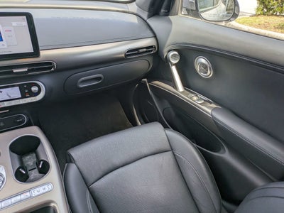 2023 Genesis GV60 Advanced