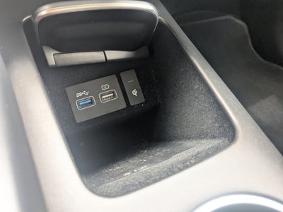 2022 Genesis GV70 2.5T