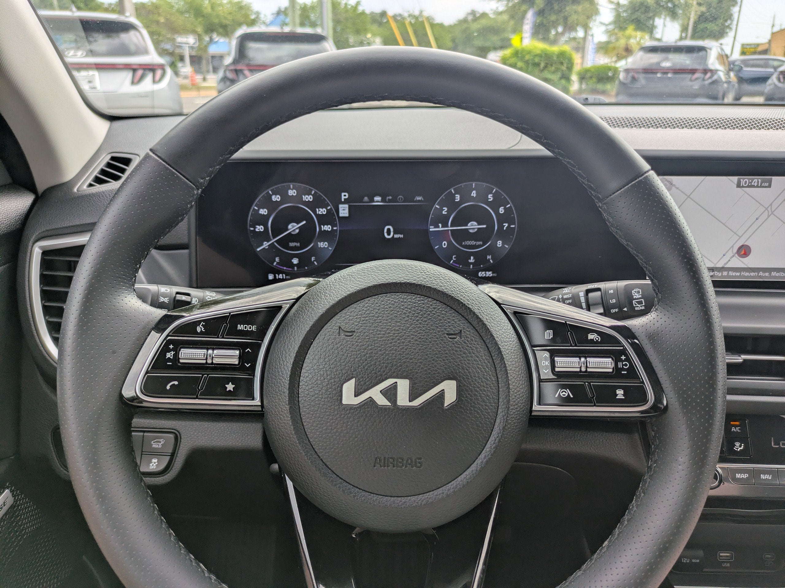 2025 Kia Seltos SX