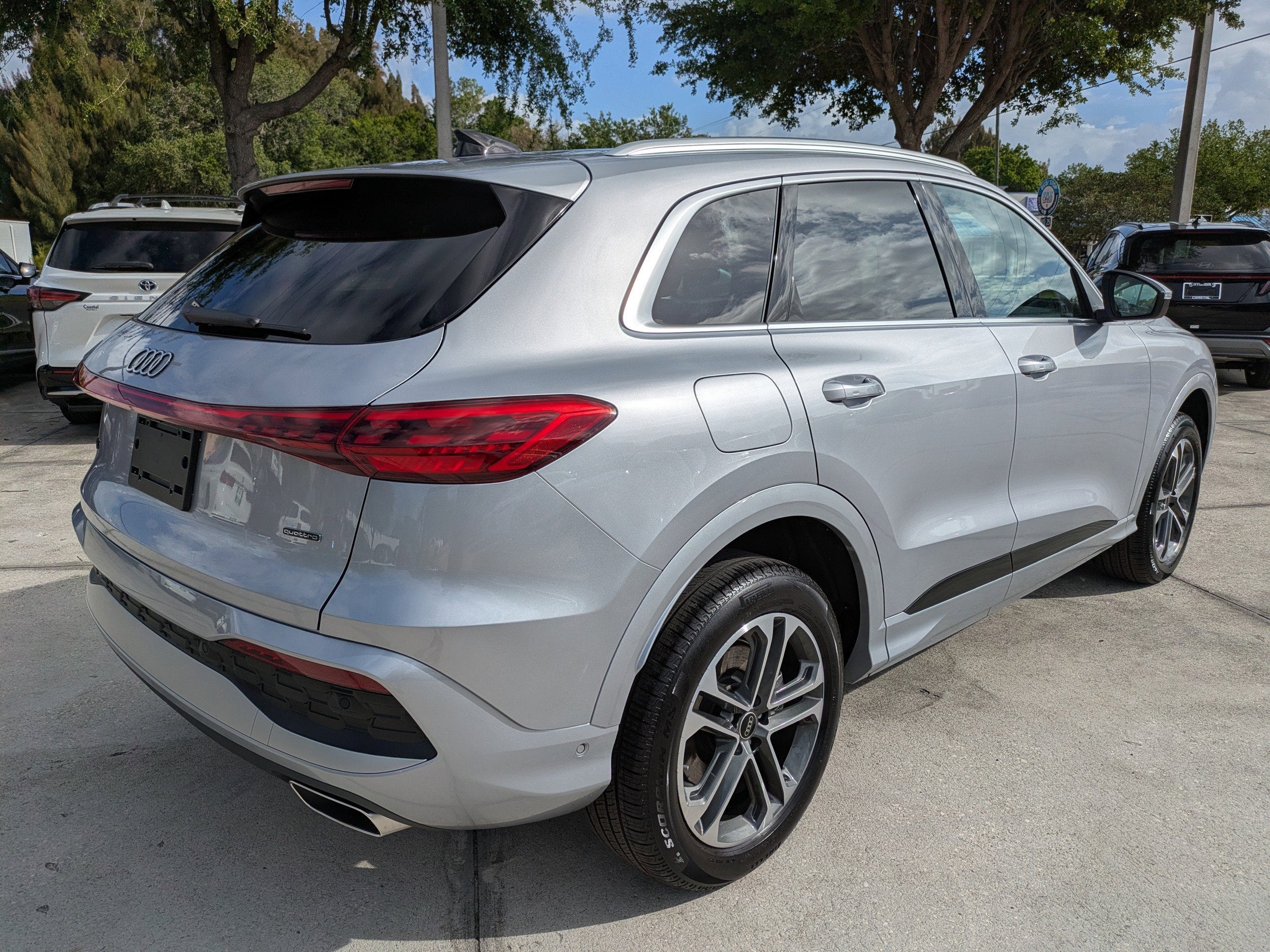 2025 Audi Q5 Premium