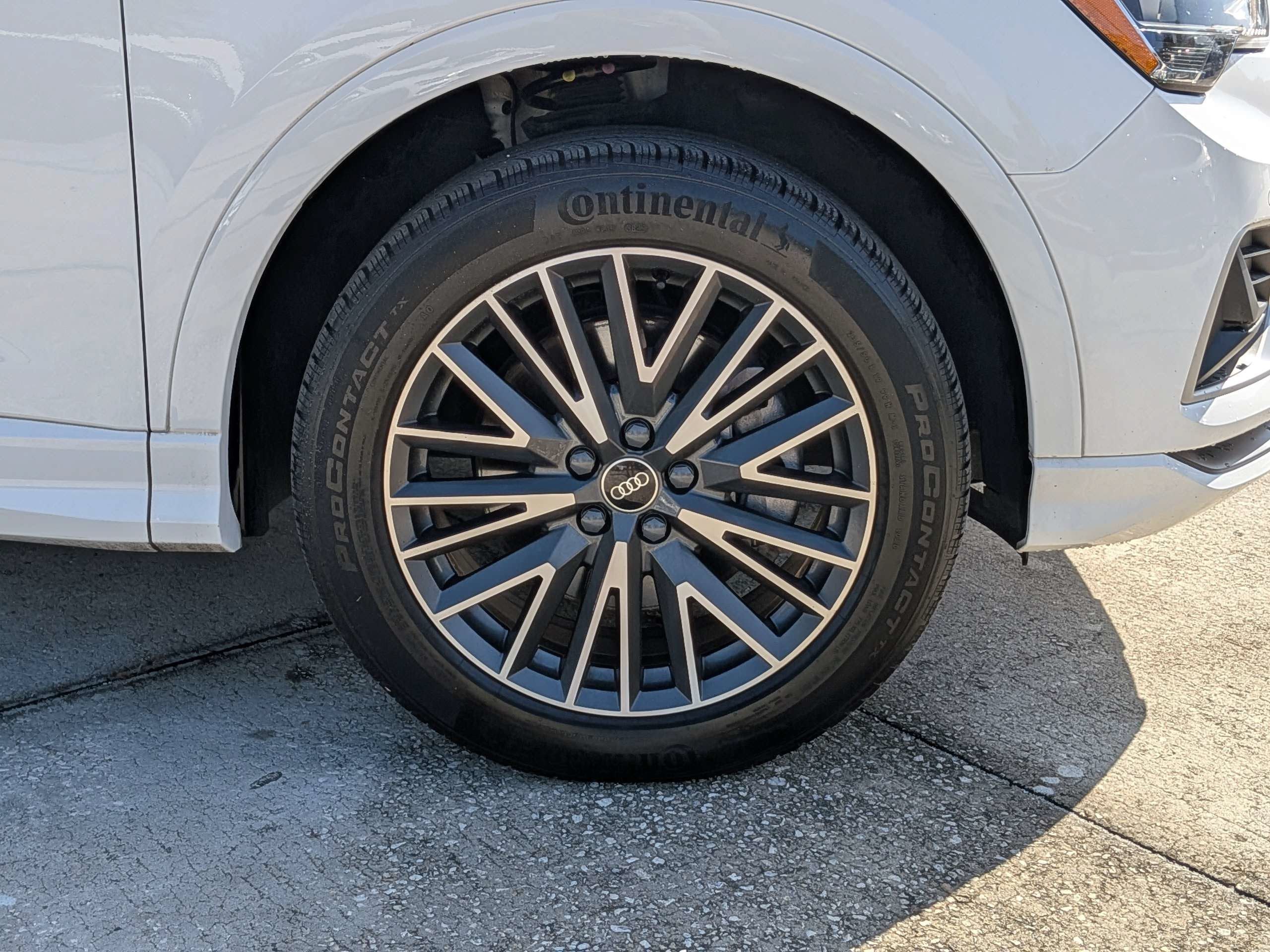 2022 Audi Q3 Premium