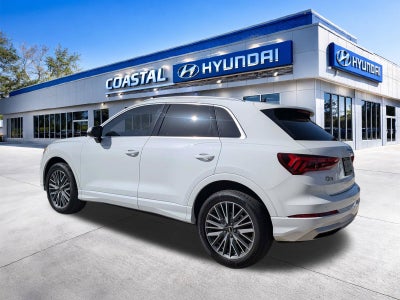 2022 Audi Q3 Premium