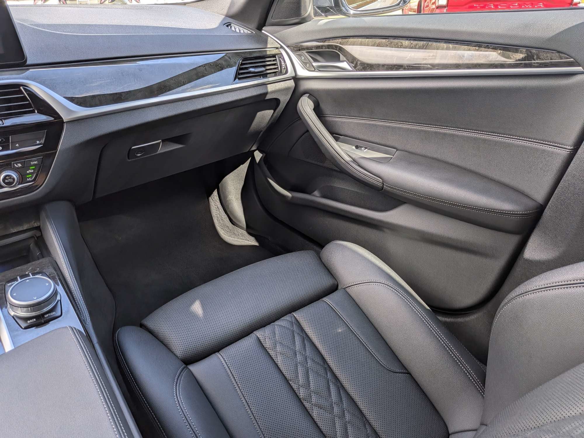 2022 BMW 5 Series 540i