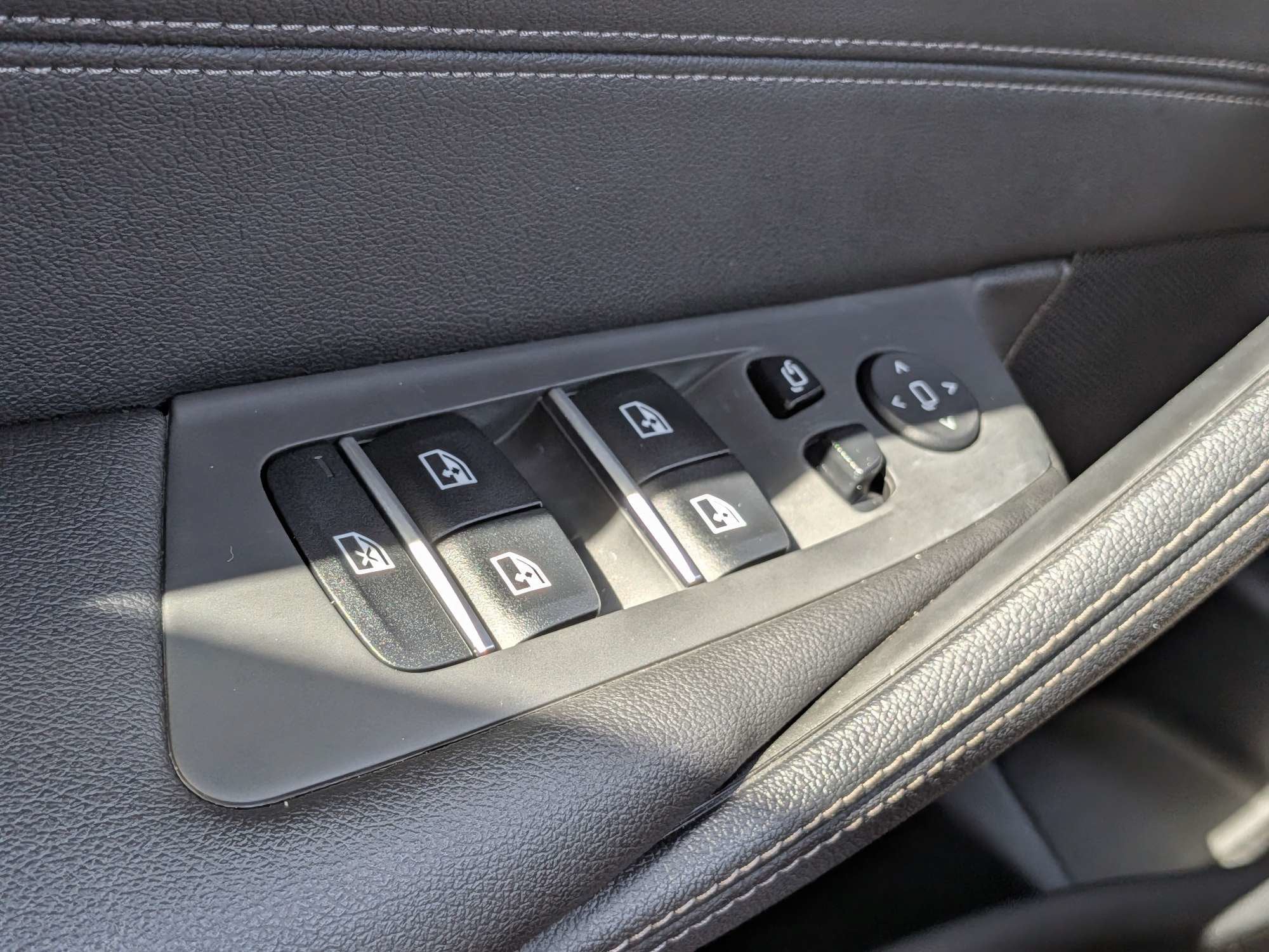 2022 BMW 5 Series 540i