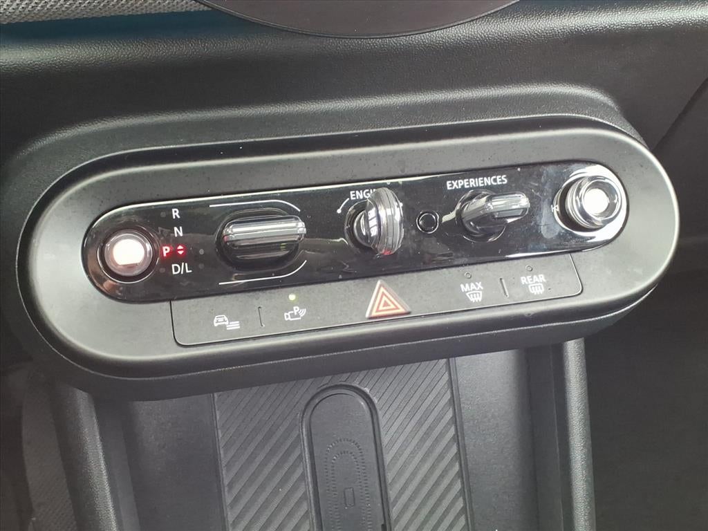 2025 MINI Hardtop 2 Door Signature Plus