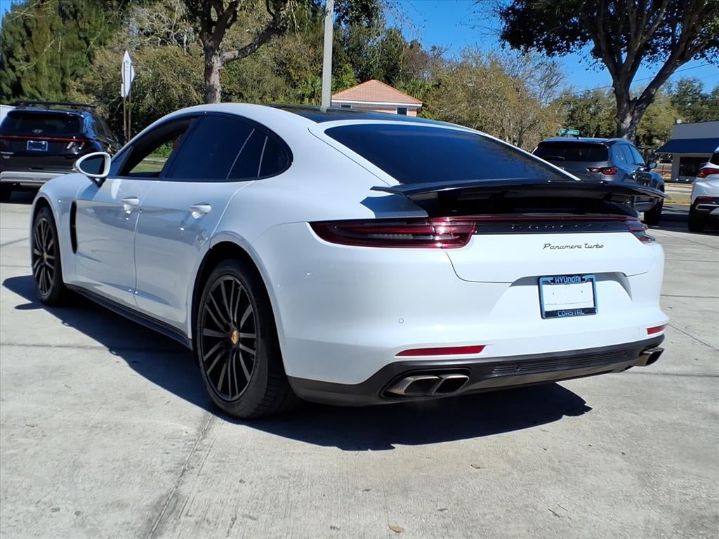 2017 Porsche Panamera Turbo