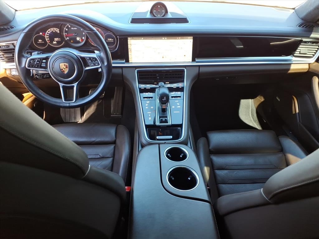 2017 Porsche Panamera Turbo
