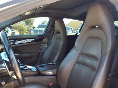 2017 Porsche Panamera Turbo