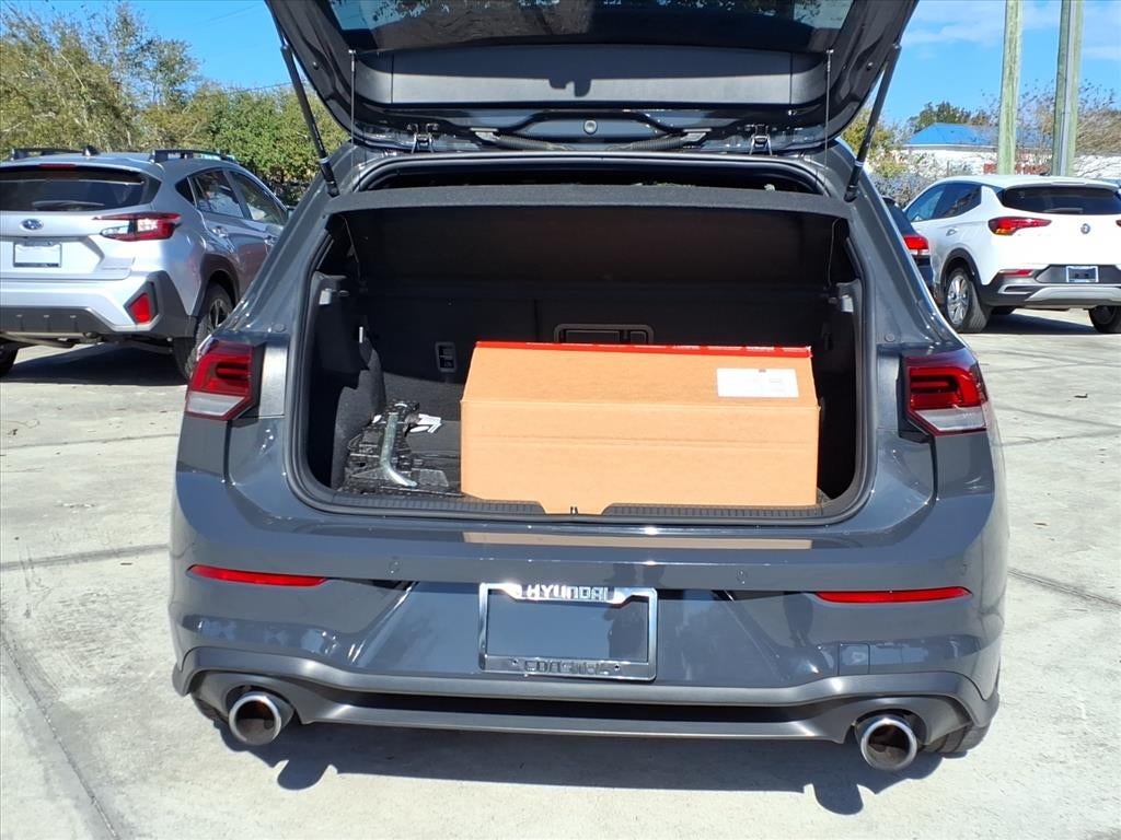 2023 Volkswagen Golf GTI 2.0T 40th Anniversary Edition