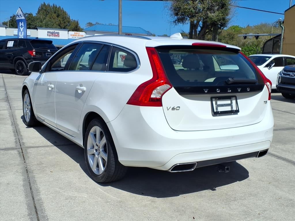 2016 Volvo V60 T5