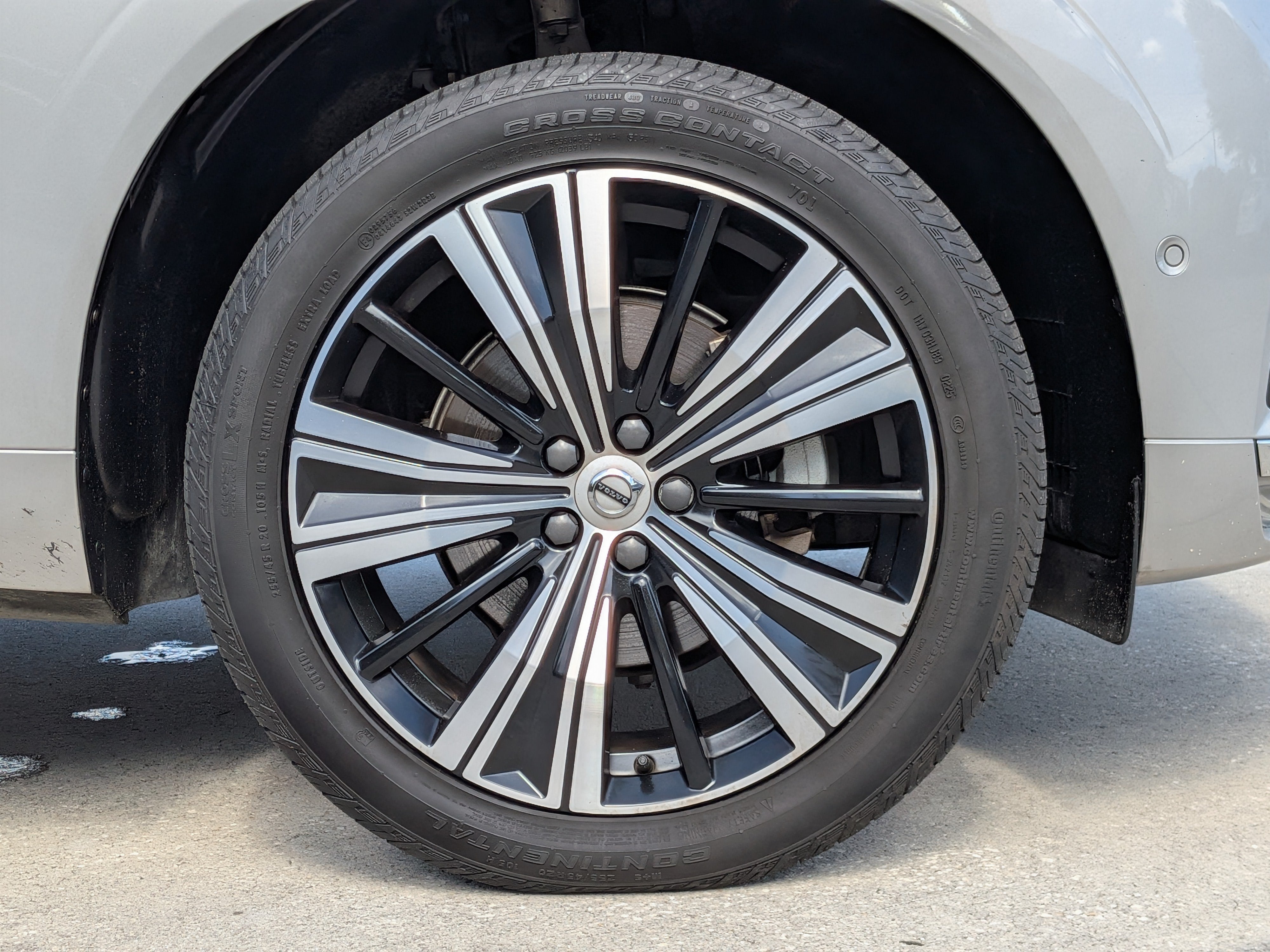 2022 Volvo XC60 Inscription