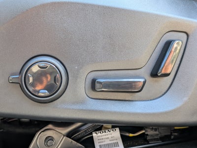 2022 Volvo XC60 Inscription