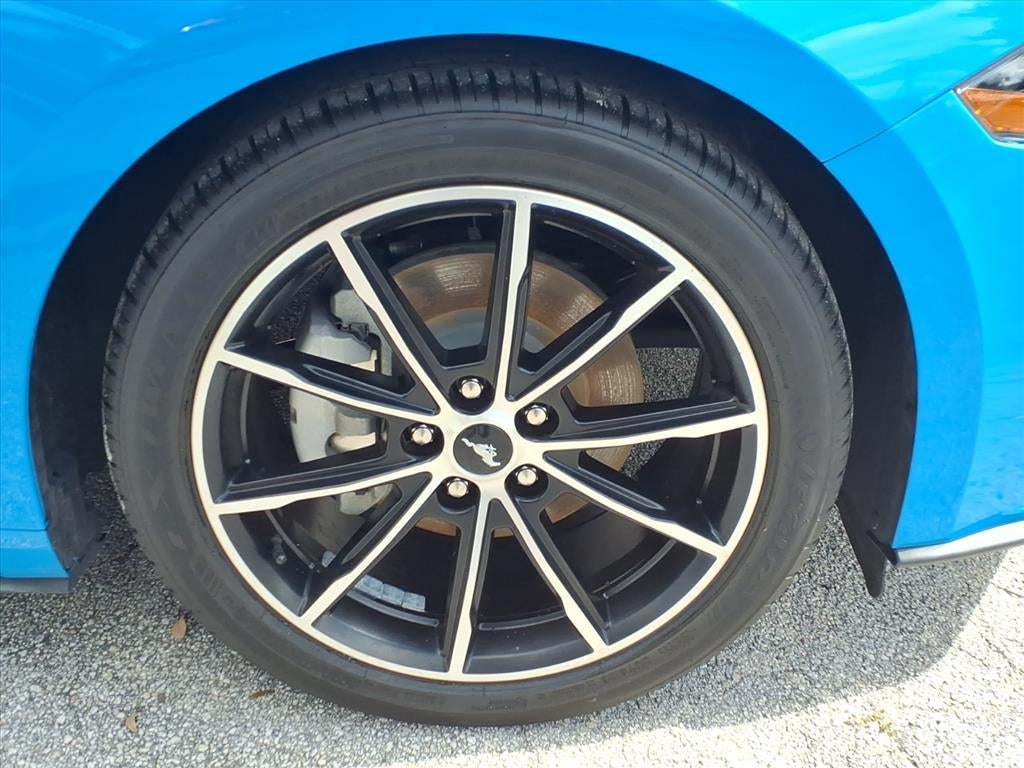 2022 Ford Mustang EcoBoost