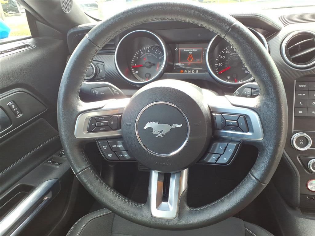 2022 Ford Mustang EcoBoost