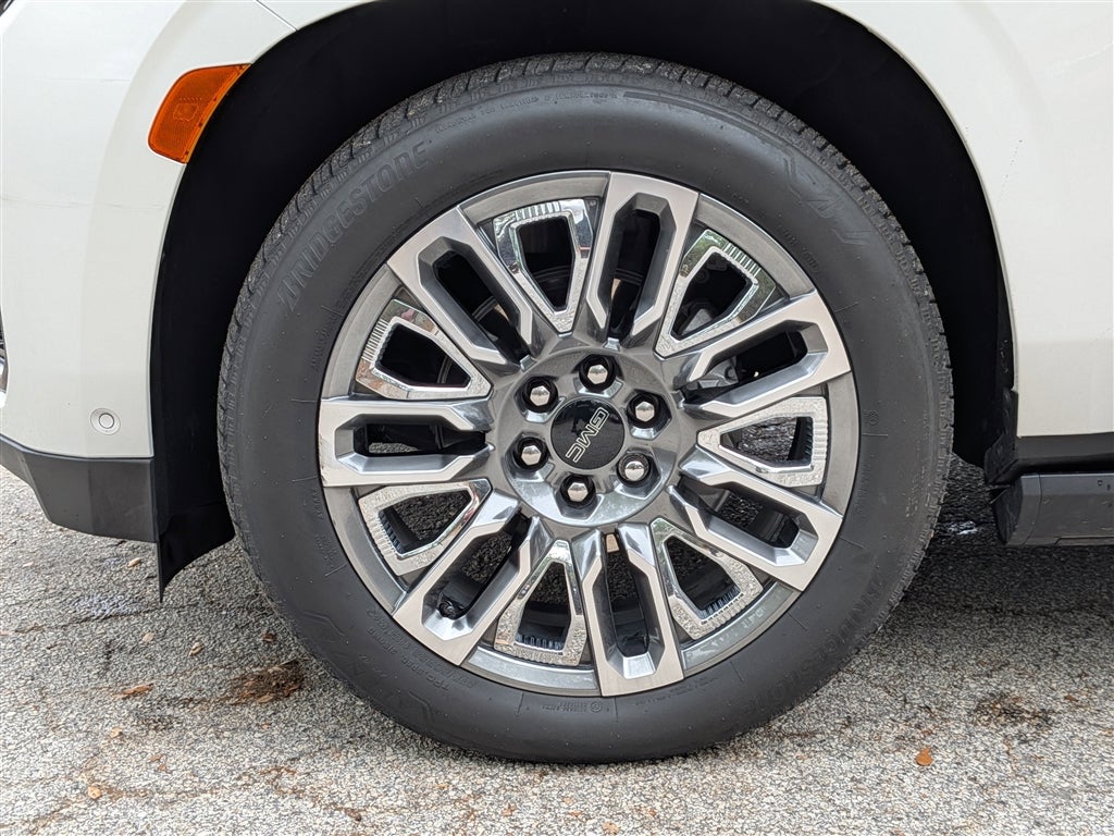 2024 GMC Yukon XL Denali Ultimate