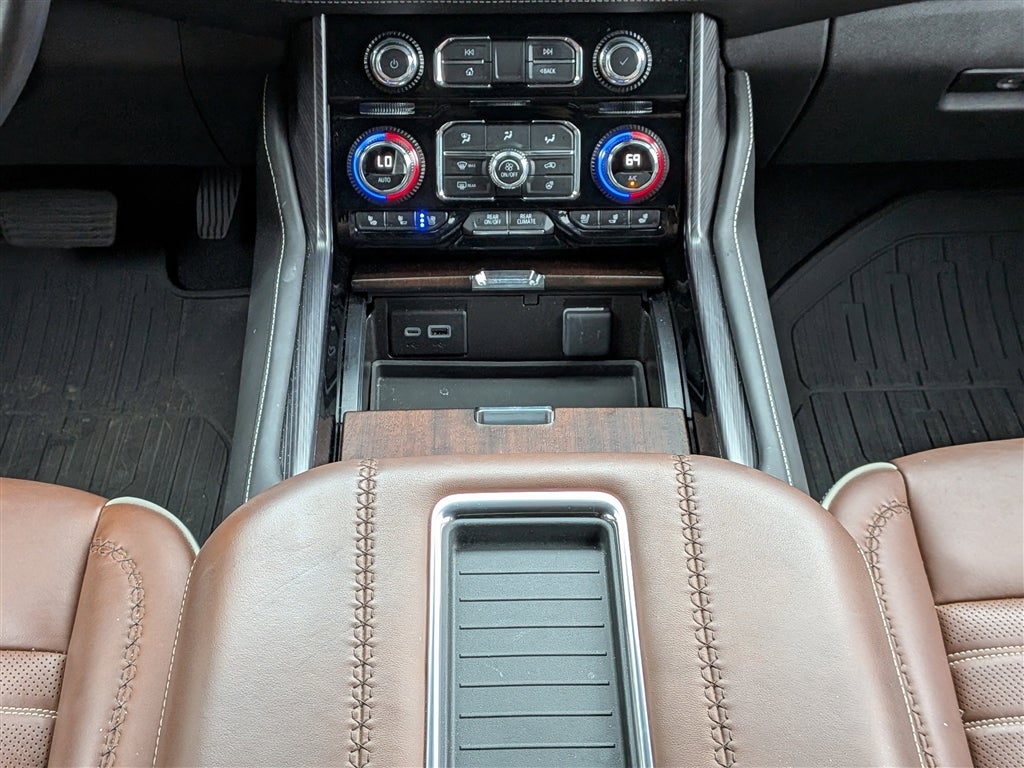 2024 GMC Yukon XL Denali Ultimate