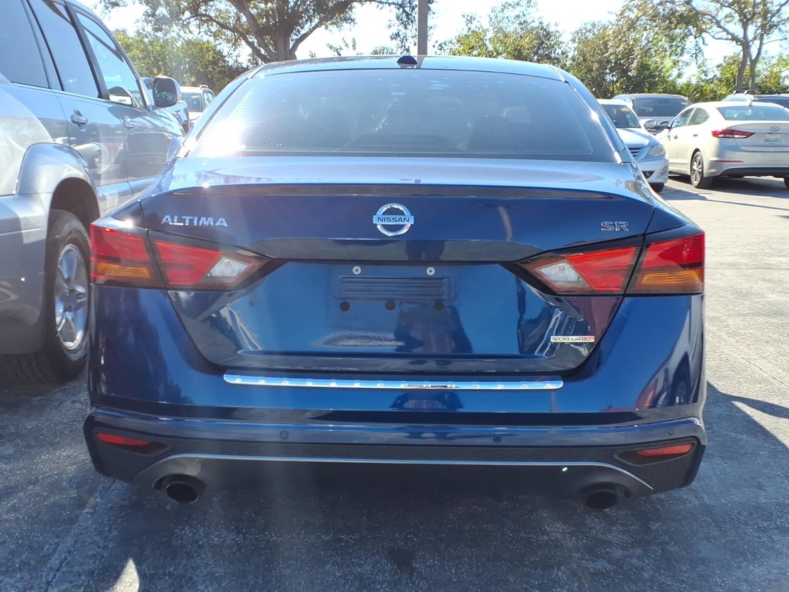 2022 Nissan Altima 2.0 SR