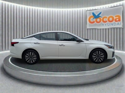 2025 Nissan Altima SV