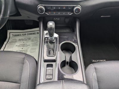 2022 Nissan Altima 2.5 SV