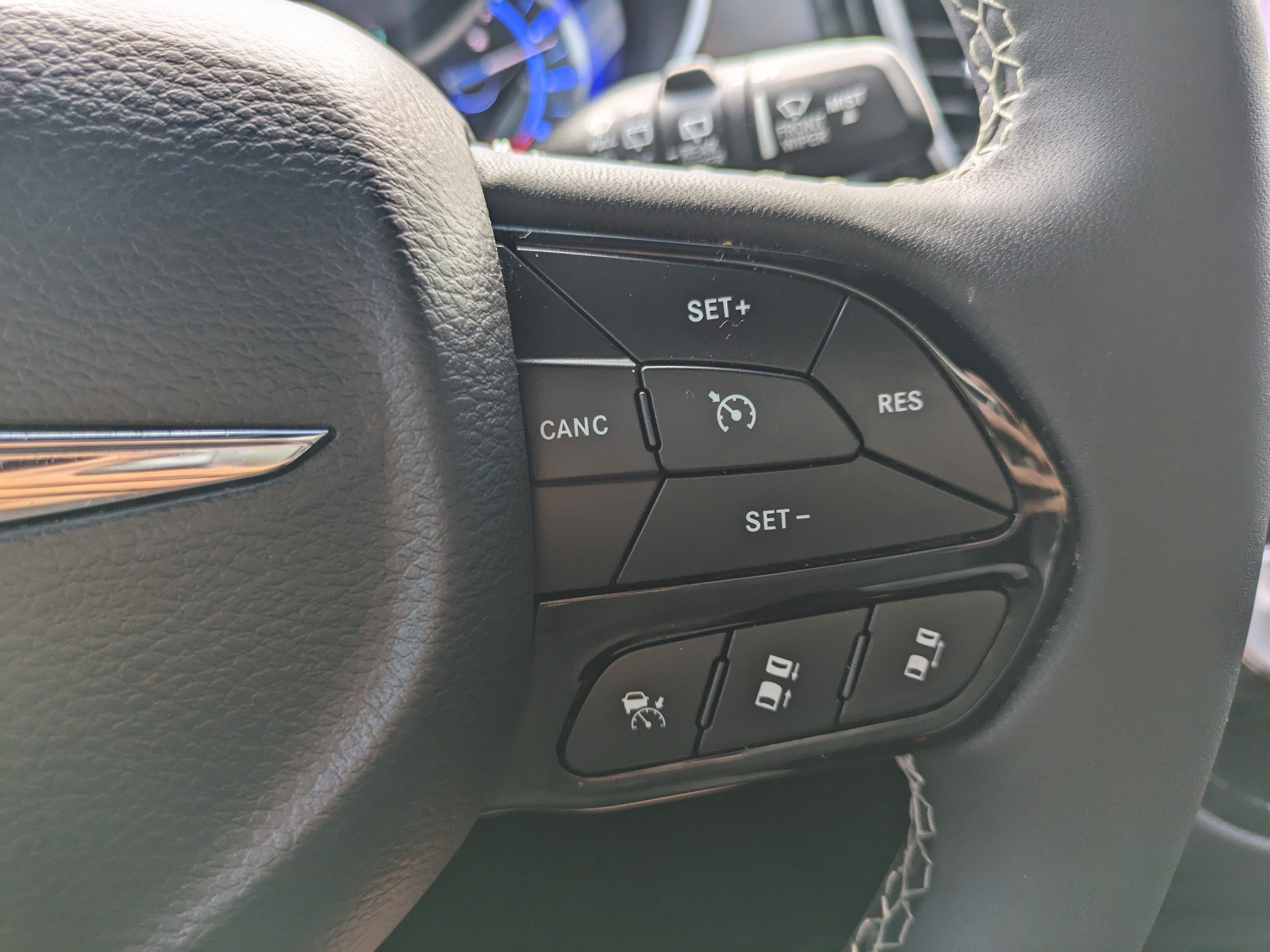 2024 Chrysler Pacifica Hybrid S Appearance Pkg