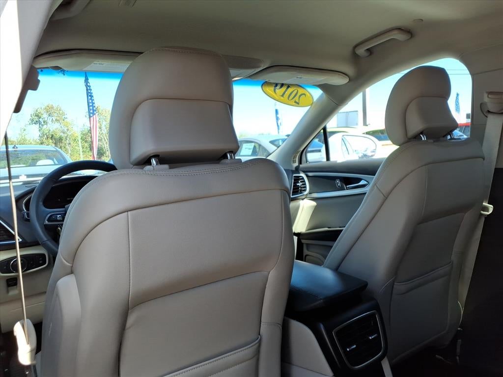 2019 Lincoln Nautilus Standard