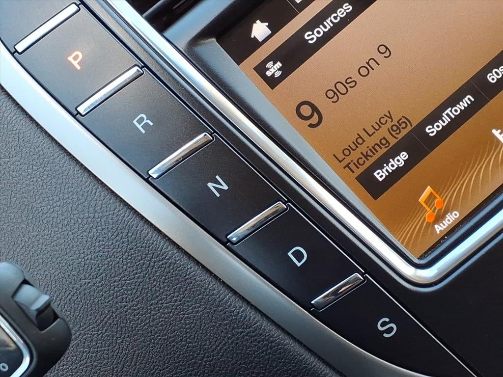 2019 Lincoln Nautilus Standard