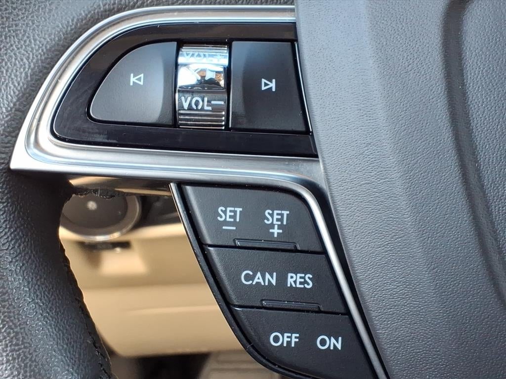 2019 Lincoln Nautilus Standard