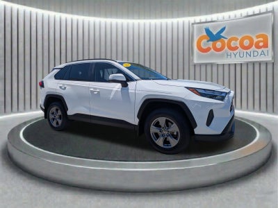 2024 Toyota RAV4 XLE