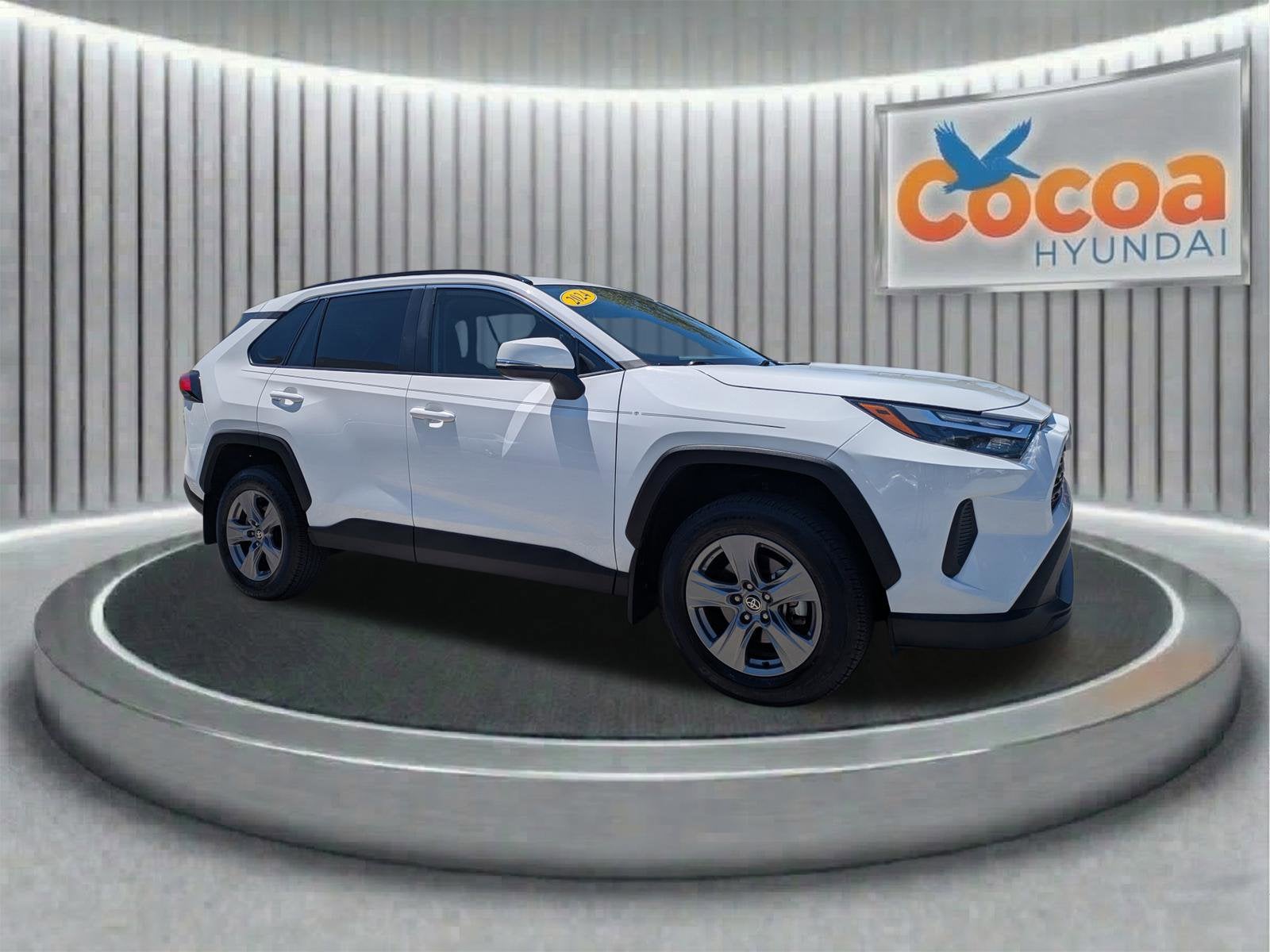 2024 Toyota RAV4 XLE