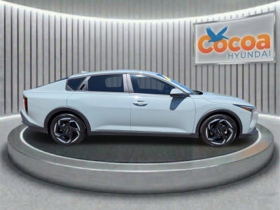 2025 Kia K4 EX