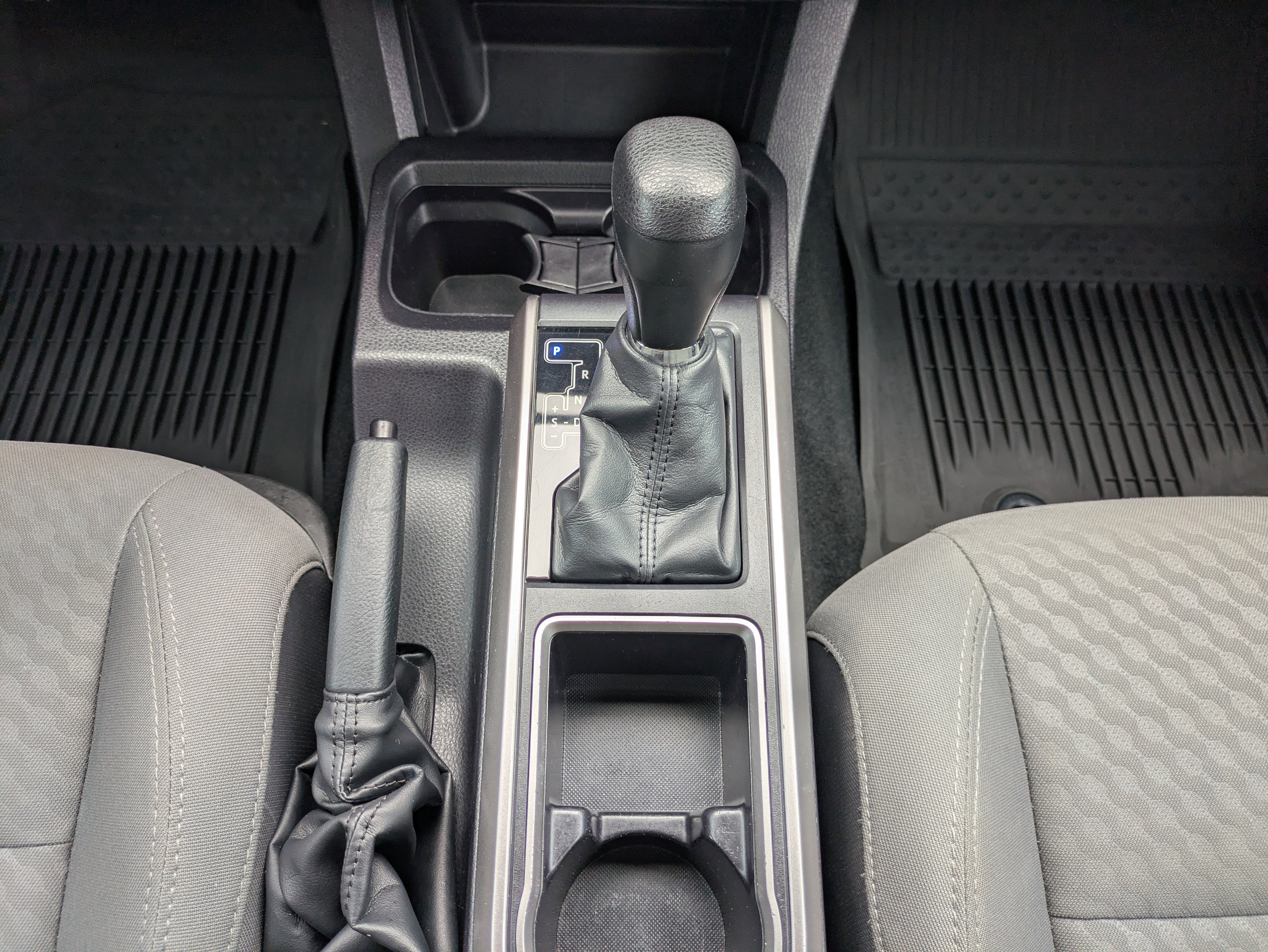 2022 Toyota Tacoma 2WD Base