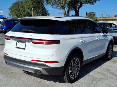 2022 Lincoln Corsair Standard