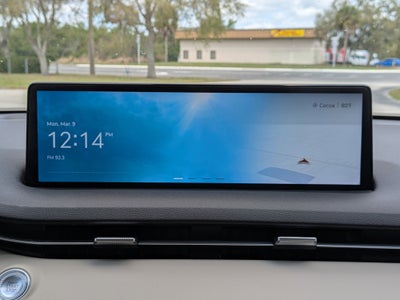 2024 Genesis GV70 2.5T