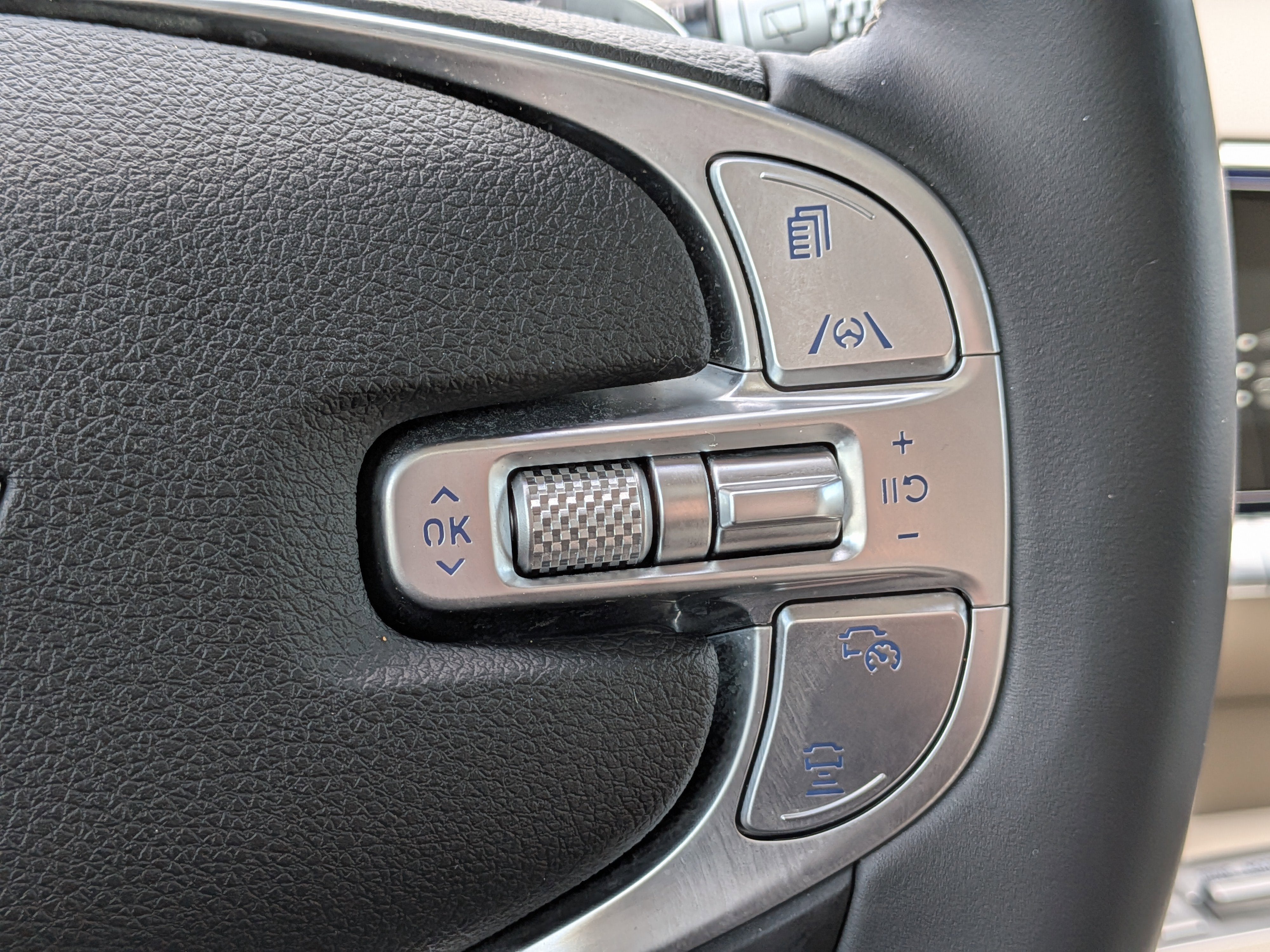 2024 Genesis GV70 2.5T