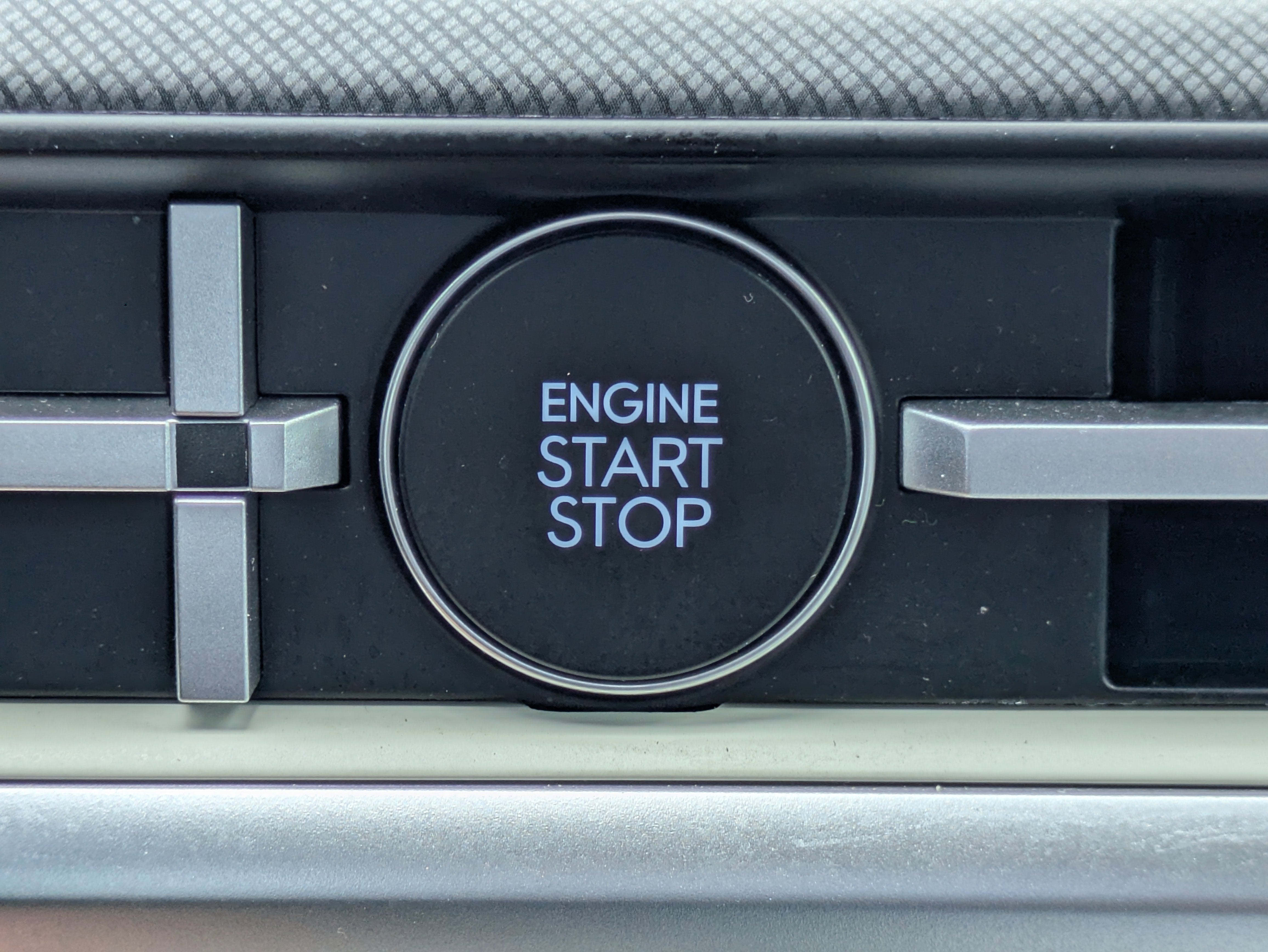 2025 Hyundai SANTA FE HYBRID SEL