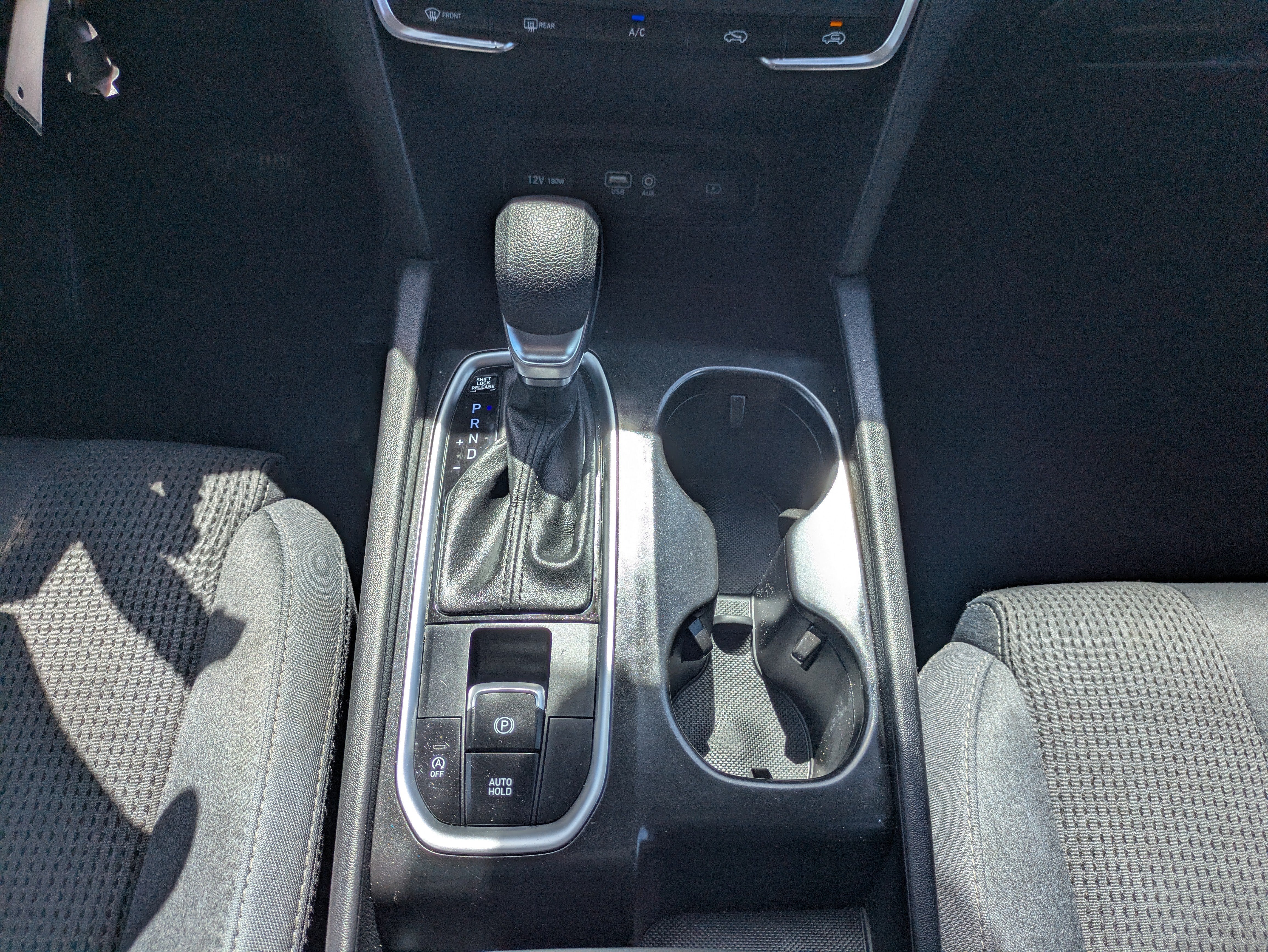 2020 Hyundai SANTA FE SE