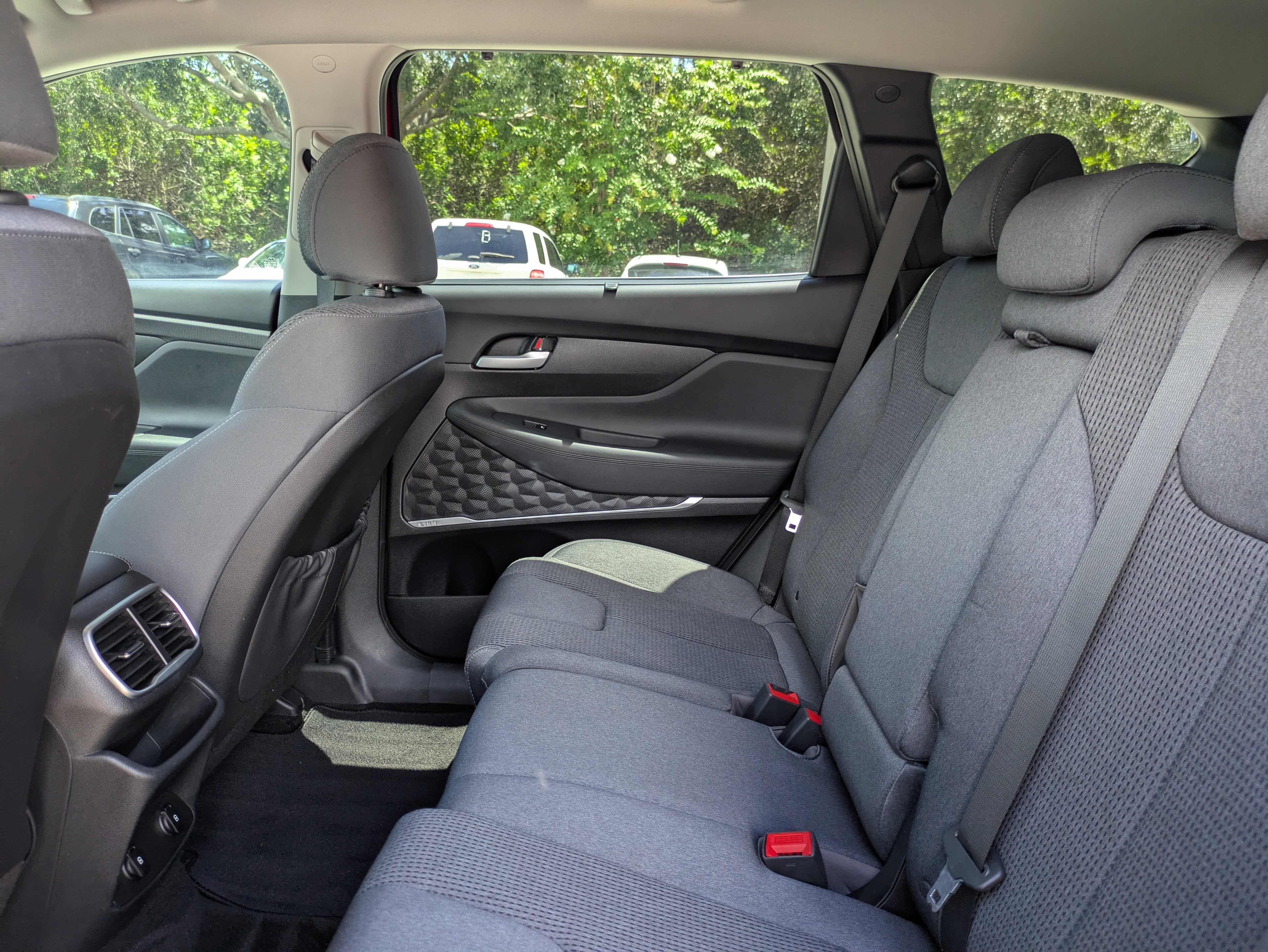 2019 Hyundai SANTA FE SEL Plus