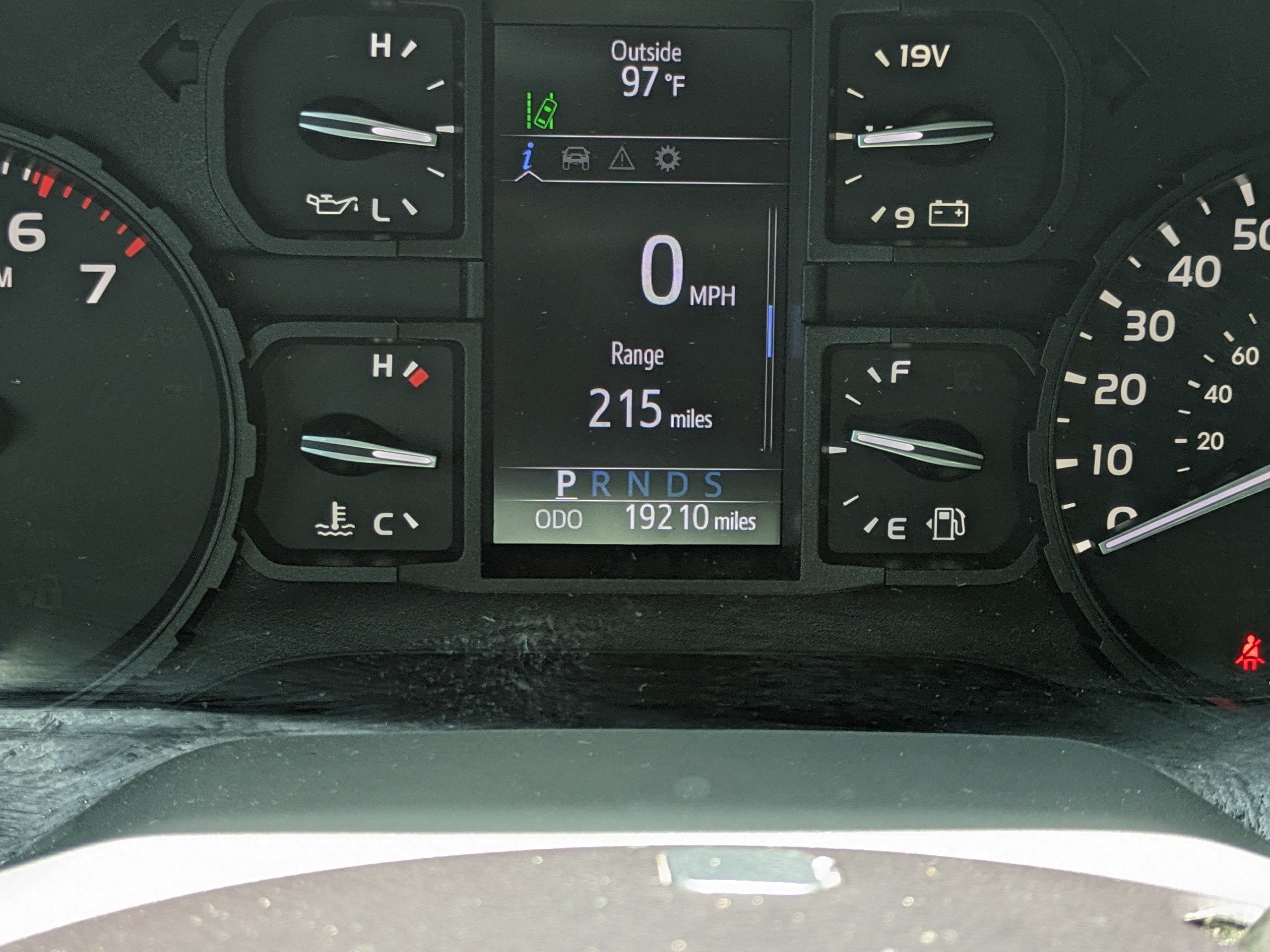 2018 Toyota Tundra 2WD SR