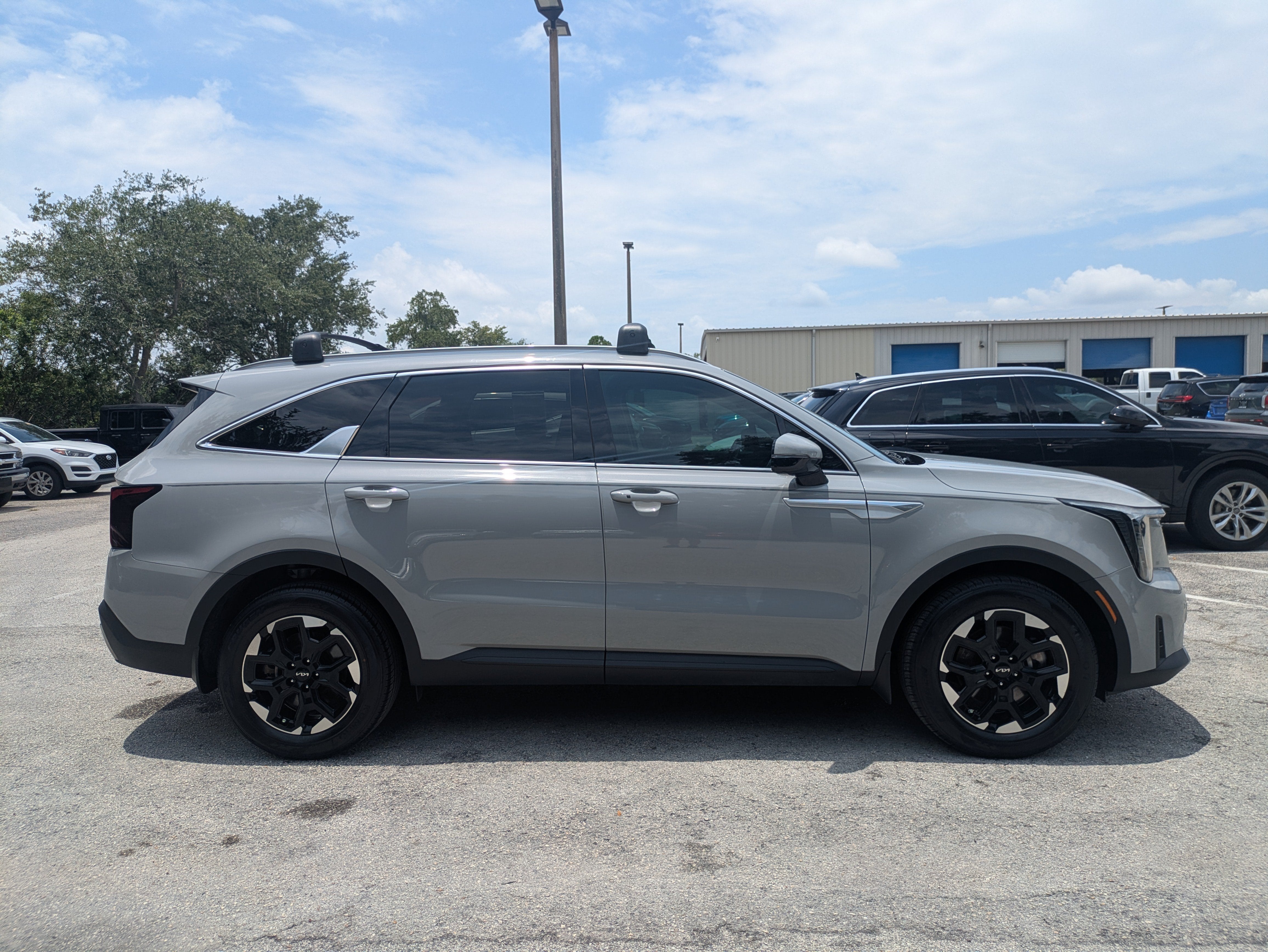 2024 Kia Sorento S