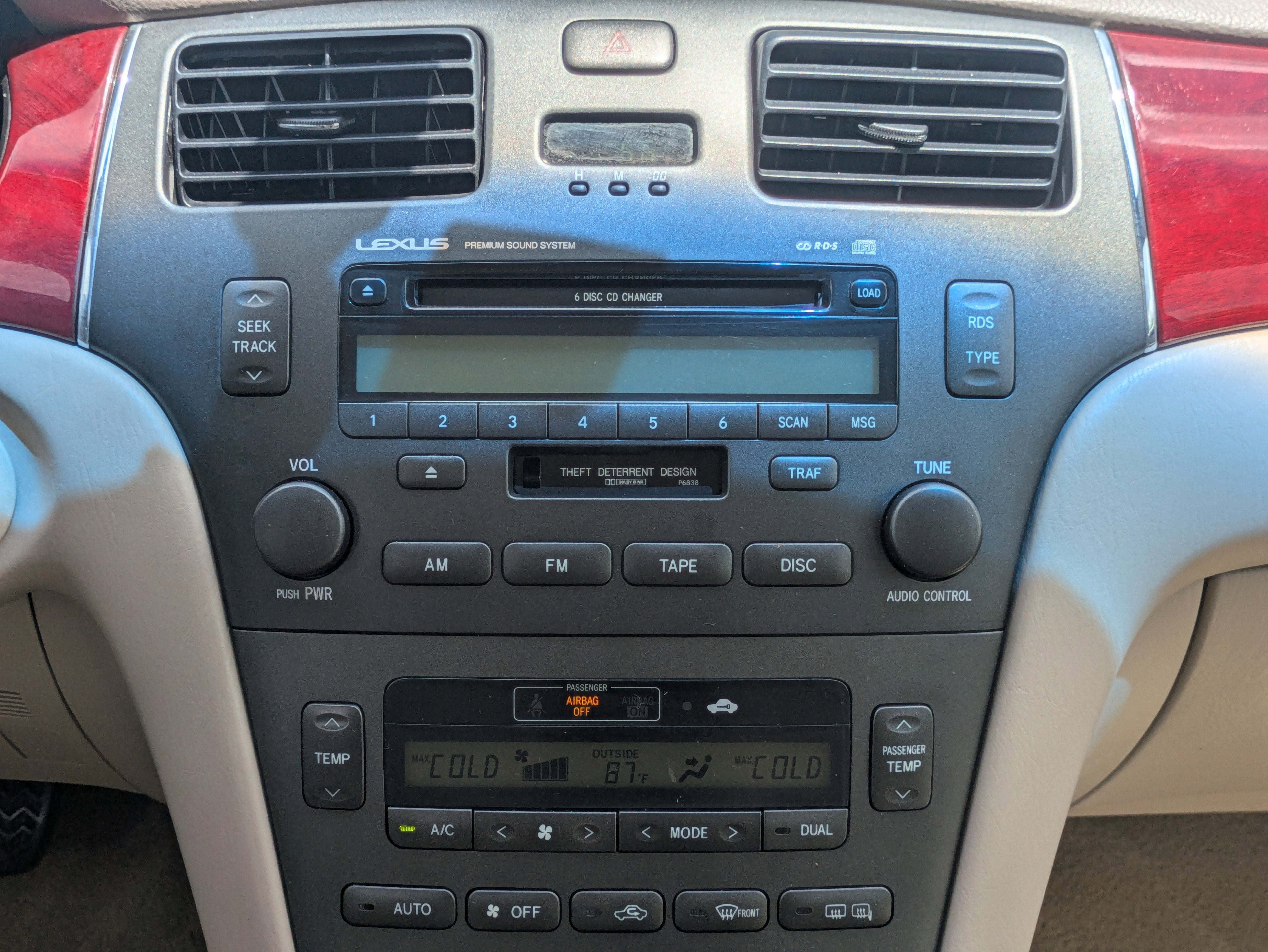 2004 Lexus ES 330 4dr Sdn