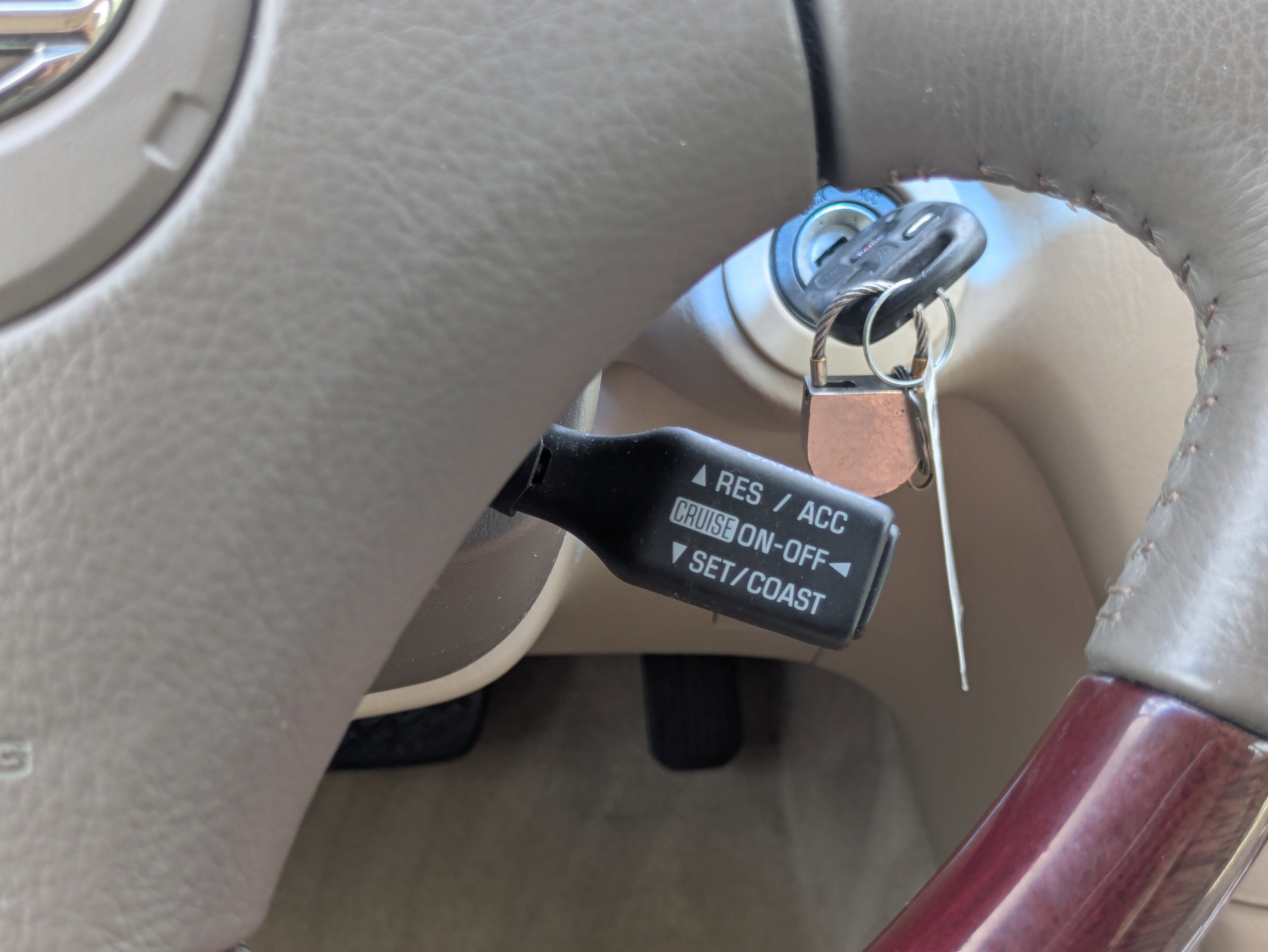 2004 Lexus ES 330 4dr Sdn