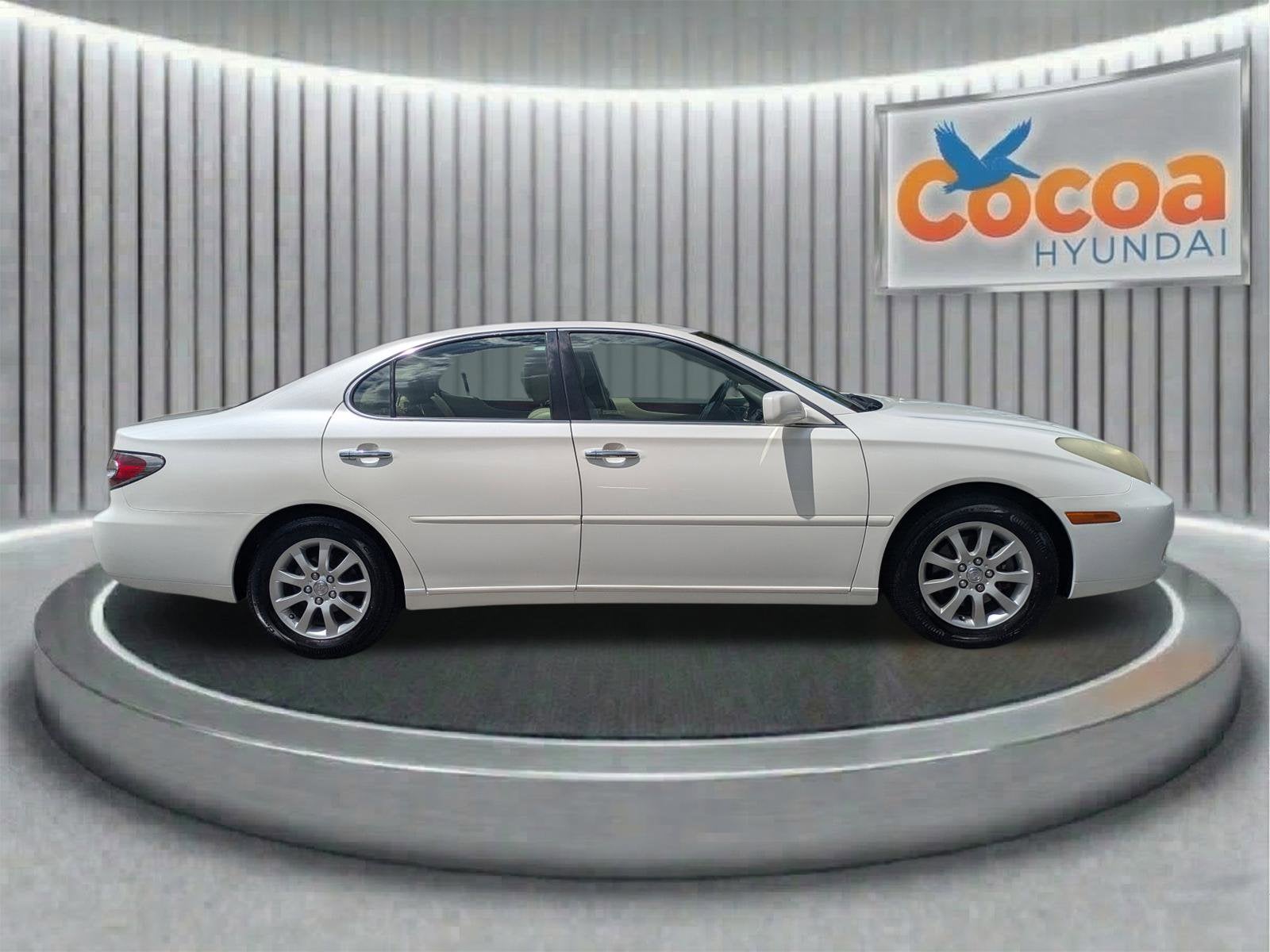 2004 Lexus ES 330 4dr Sdn