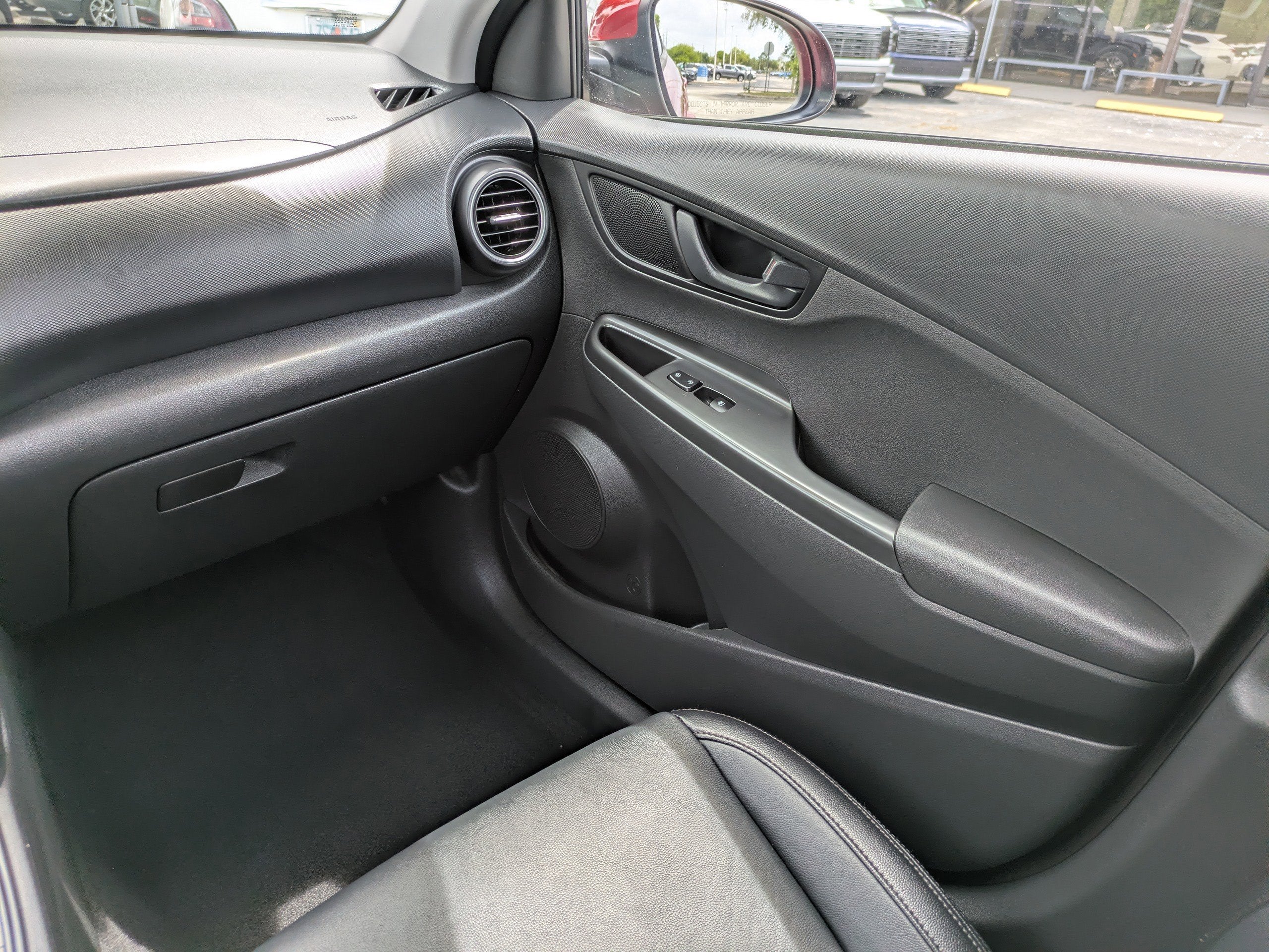 2021 Hyundai KONA SEL