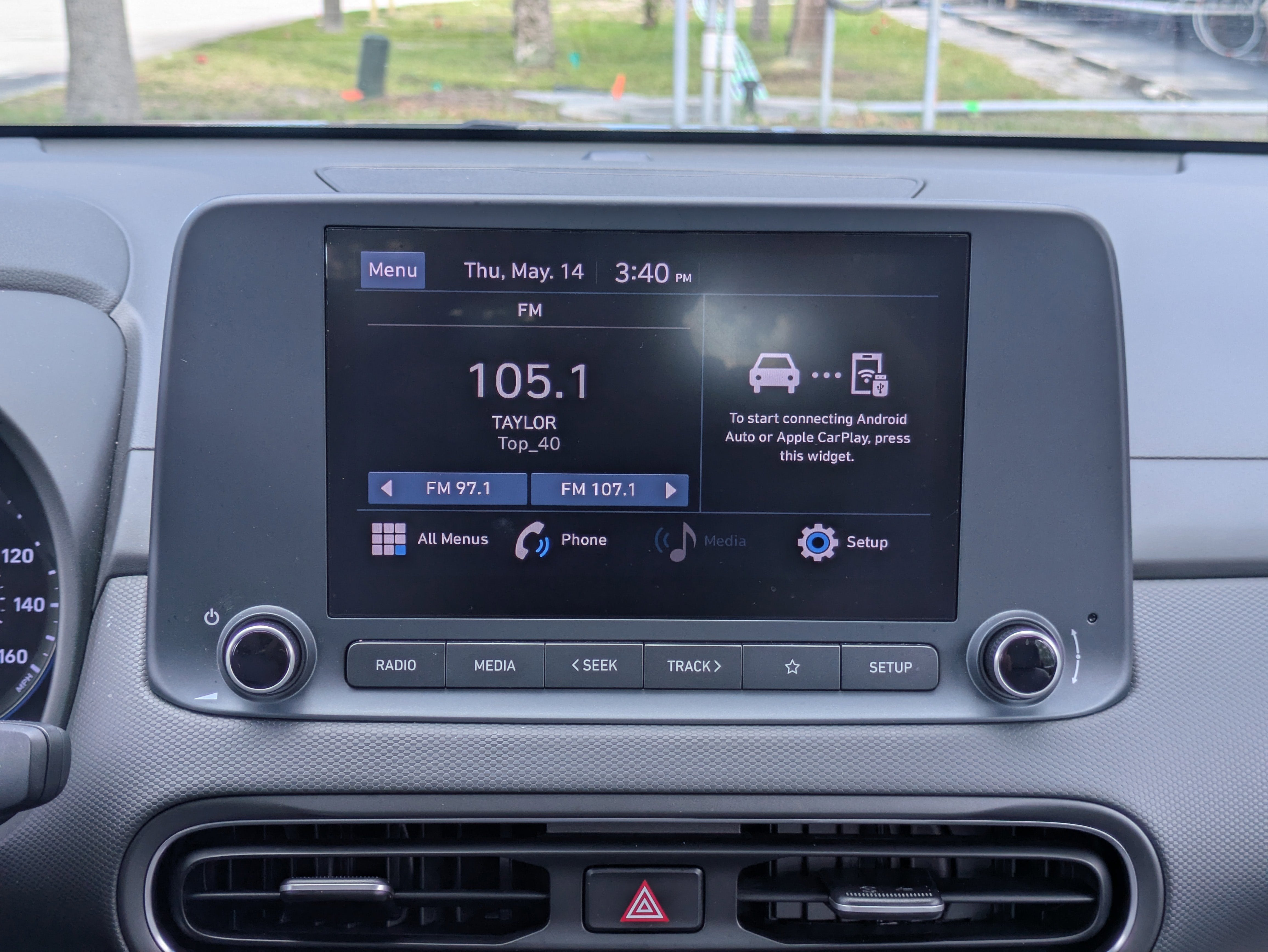 2023 Hyundai KONA SE