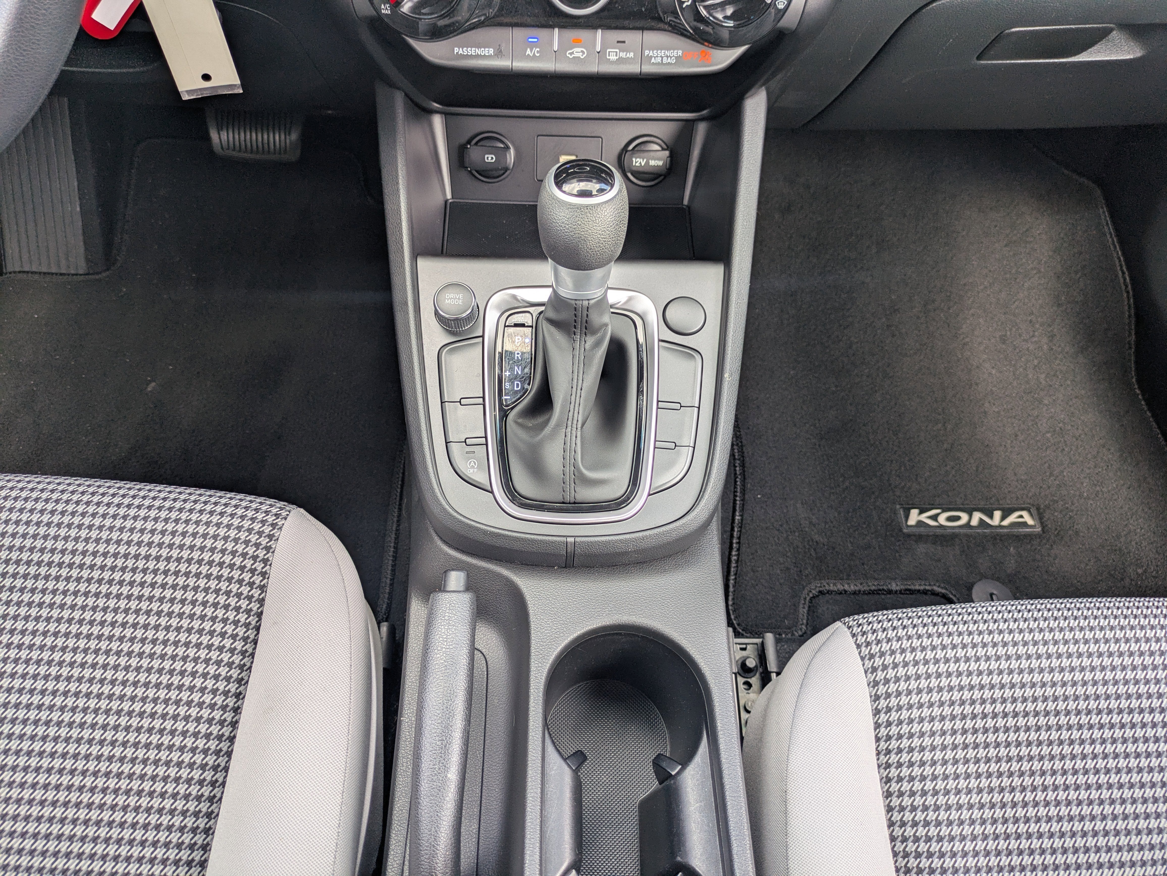 2023 Hyundai KONA SE