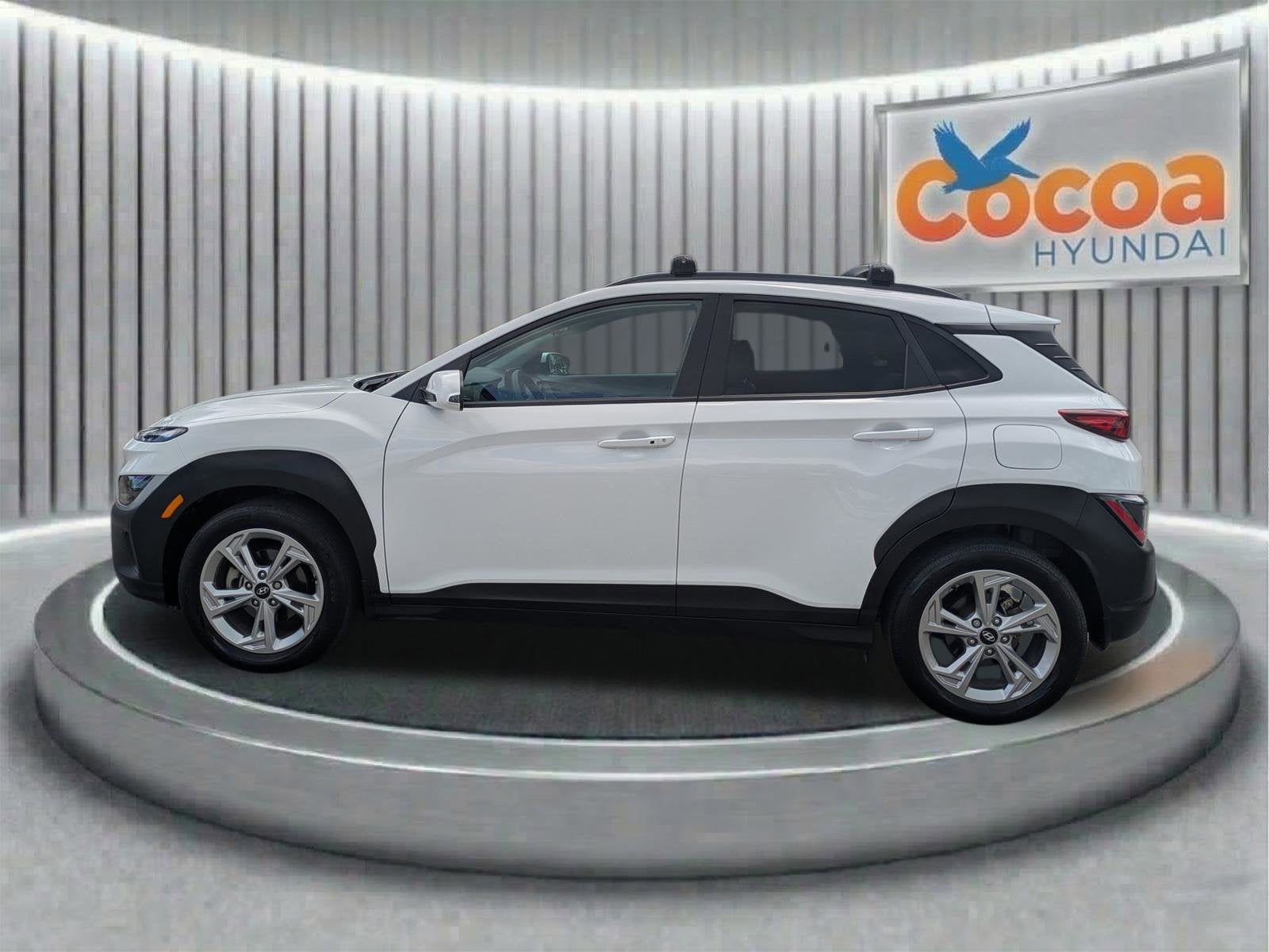 2022 Hyundai KONA SEL