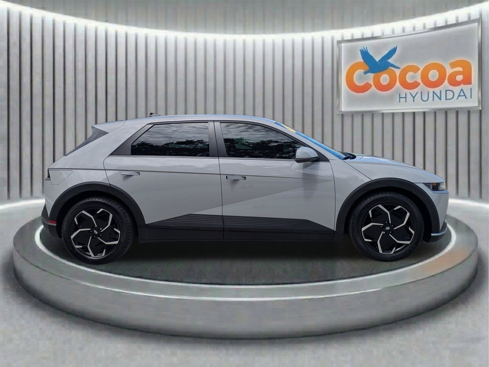 2024 Hyundai IONIQ 5 SE